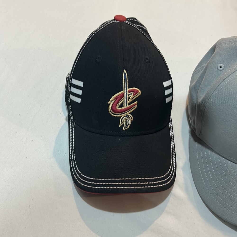 Hat bundle - Picture 2 of 5